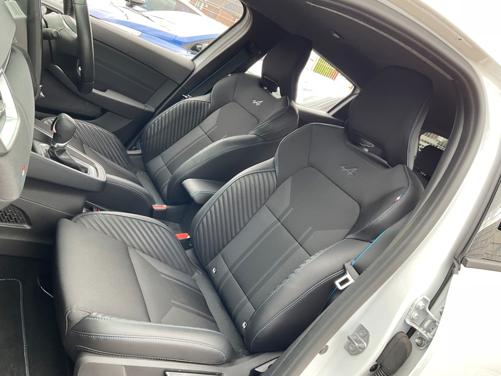 Renault Clio Renault V Esprit Alpin White #25