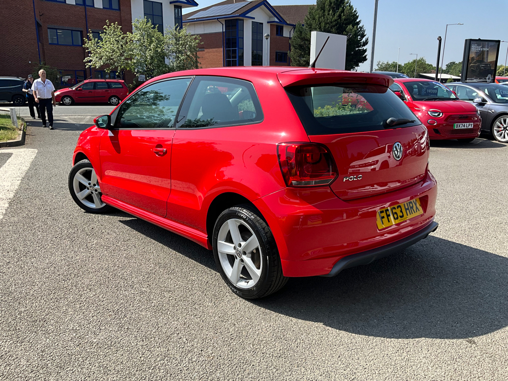 Volkswagen Polo 1.2 R Line Style Hatchback  #4