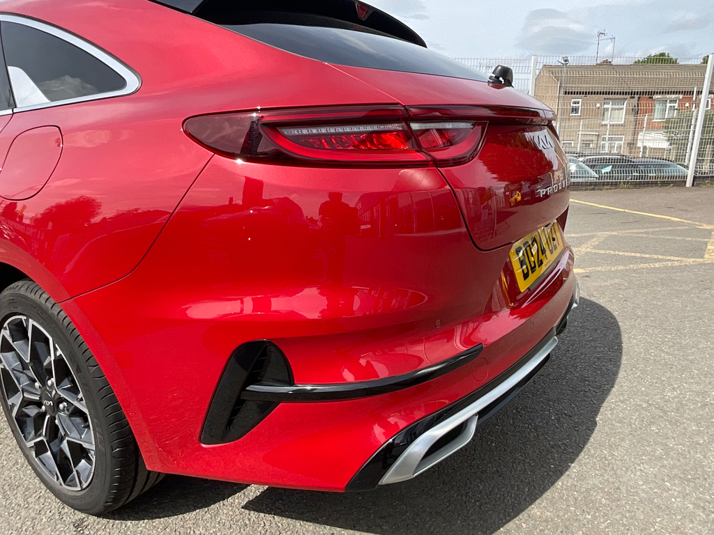 Kia Proceed 1.5 T-gdi Dct Gt-line S Red #16