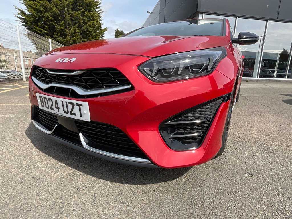 Kia Proceed 1.5 T-gdi Dct Gt-line S Red #13