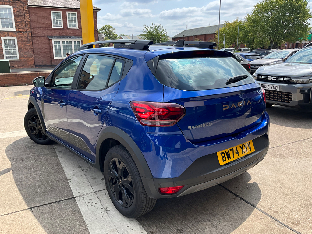 Dacia Sandero Stepway 1.0 Tce Extreme Hatchback #2