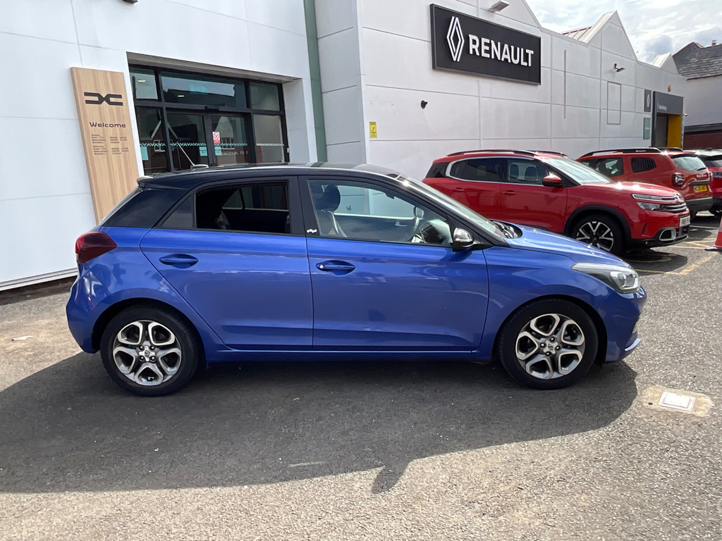 Hyundai I20 1.2 Play Hatchback VO70KUY #3