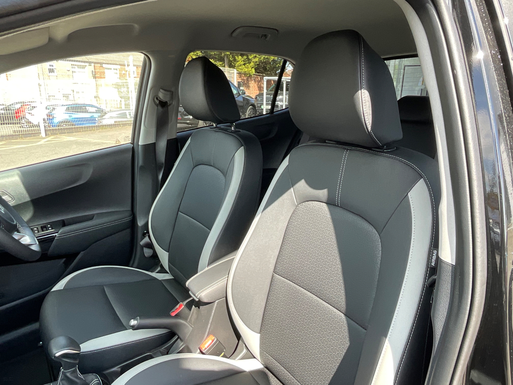 Kia Picanto Gt-line S Black #27