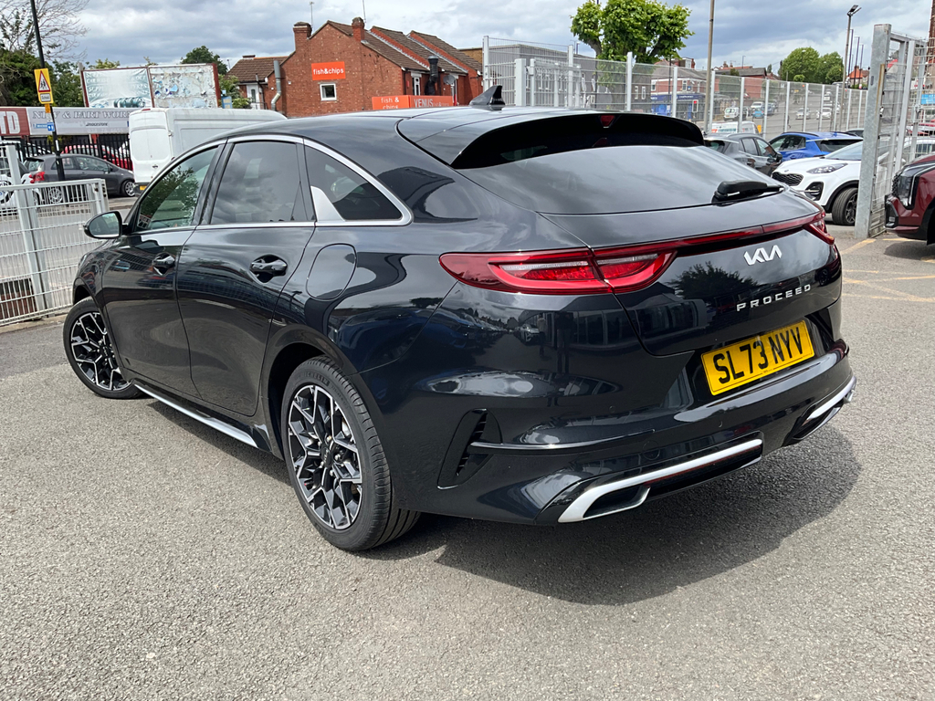 Kia Proceed 1.5 T Gdi Gt Line Shooting Brake #3
