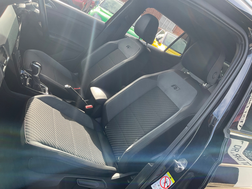 Volkswagen T-Cross 1L Black Edition Black #26