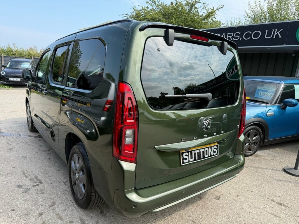 Vauxhall Combo-e Life Mpv Green #5