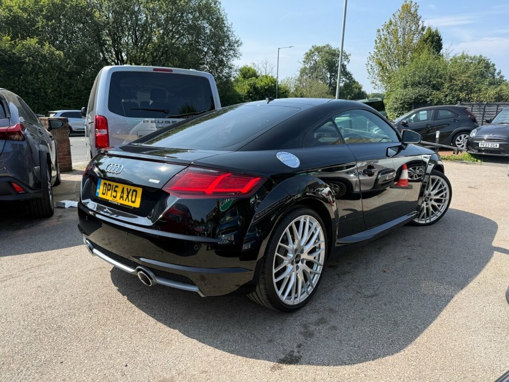 Audi TT 2L S Line Black #3