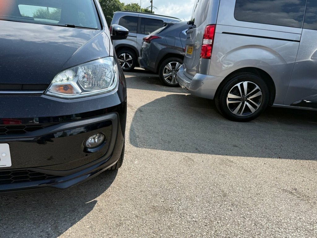 Volkswagen Up 1L Move Up Black #6