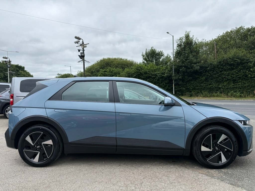 Hyundai Ioniq 5 Hatchback Blue #2