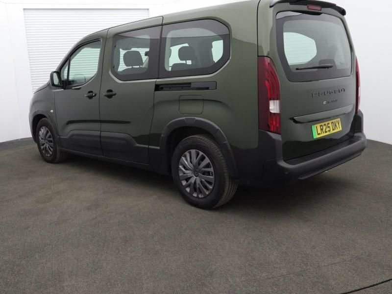 Peugeot e-Rifter Mpv Green #3