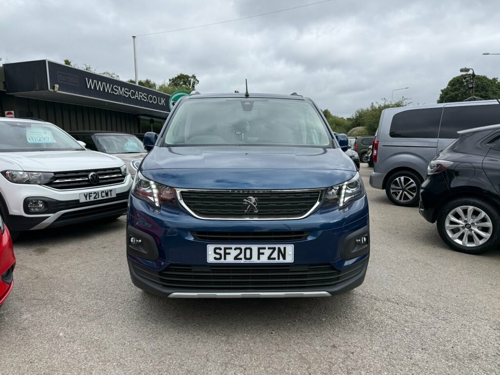 Peugeot Rifter 1.5L Allure Blue #6