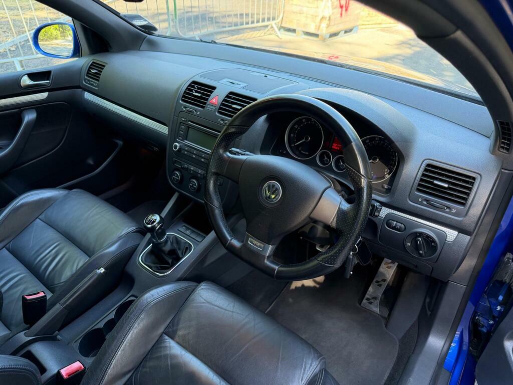 Volkswagen Golf Hatchback Green #28