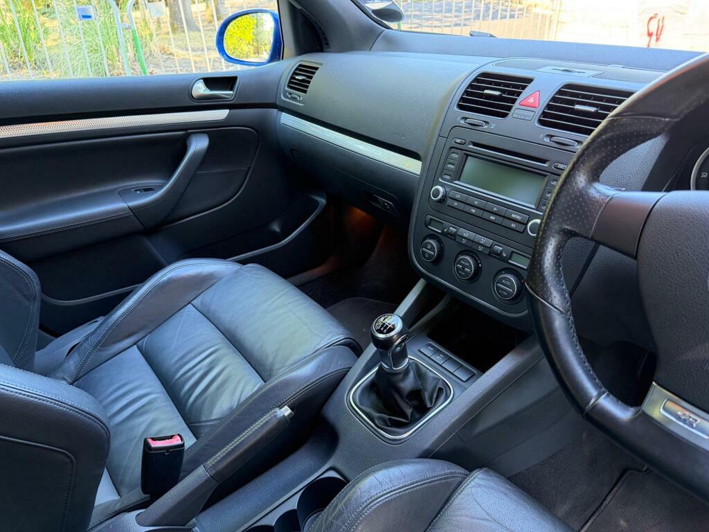 Volkswagen Golf Hatchback Green #19