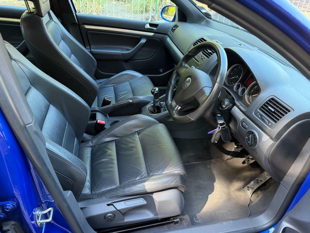 Volkswagen Golf Hatchback Green #17