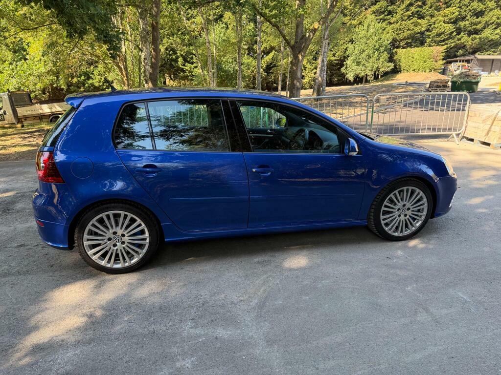 Volkswagen Golf Hatchback Green #15