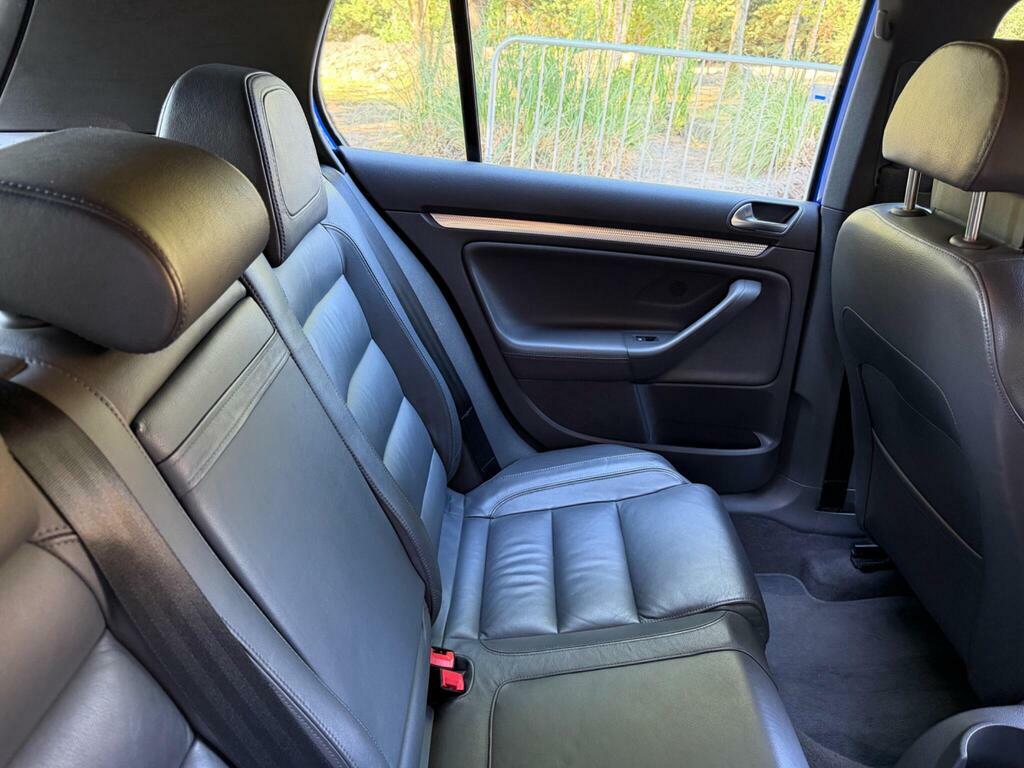 Volkswagen Golf Hatchback Green #30