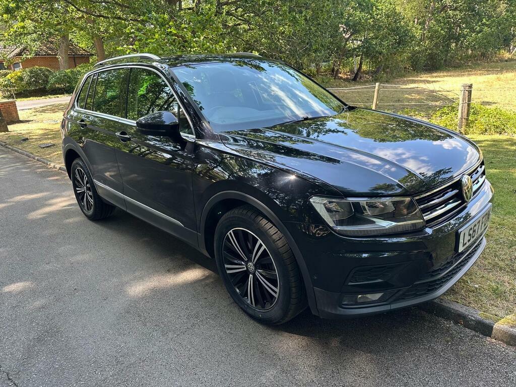 Volkswagen Tiguan 2.0 Tdi Se Navigation Dsg 4Motion Euro 6 S S Black