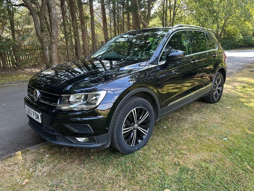 Volkswagen Tiguan 2.0 Tdi Se Navigation Dsg 4Motion Euro 6 S S LS67FDM Black #2