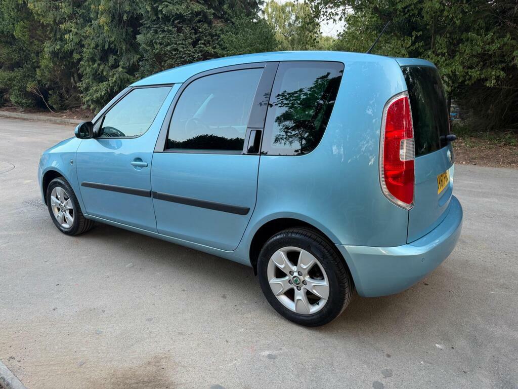 Skoda Roomster Mpv Red #11