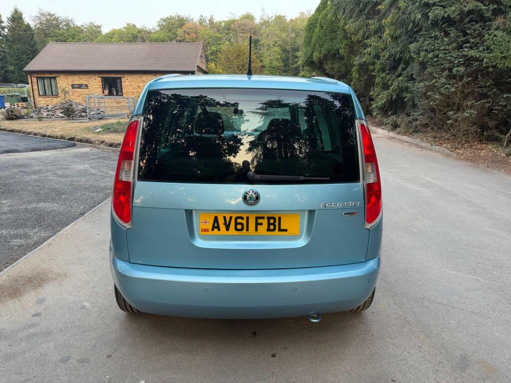 Skoda Roomster Mpv Red #12