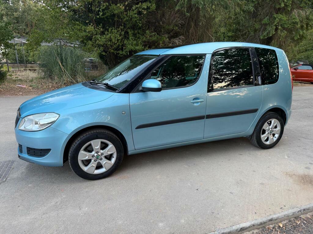 Skoda Roomster Mpv Red #7