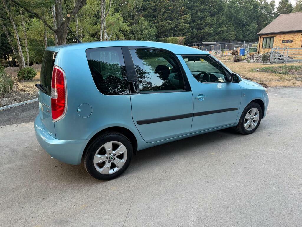 Skoda Roomster Mpv Red #14