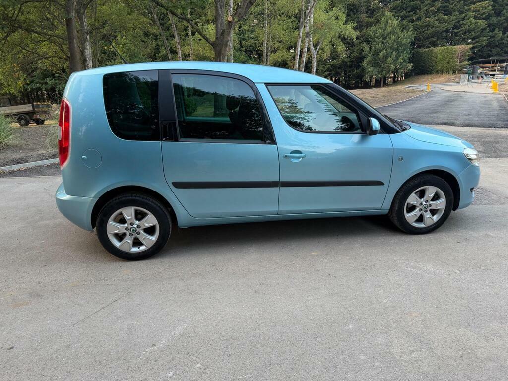 Skoda Roomster Mpv Red #16