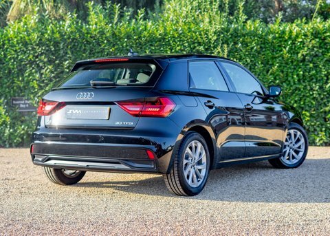 Audi A1 1.0 A1 Sportback SH19JYA Black #5