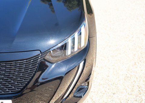 Peugeot e-2008 Gt Blue #42