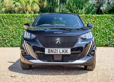 Peugeot e-2008 2008 Gt Ev Black #4