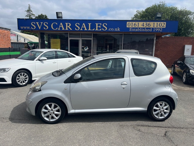 Toyota Aygo 1.0 Vvt-i Platinum Hatchback Silver