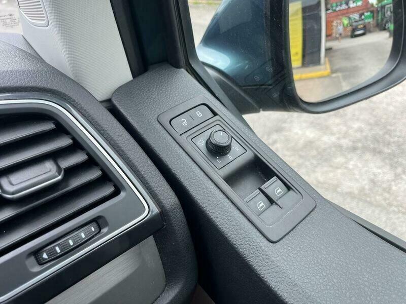 Volkswagen Transporter Tdi T30 Bluemotion Tech Highline White #42