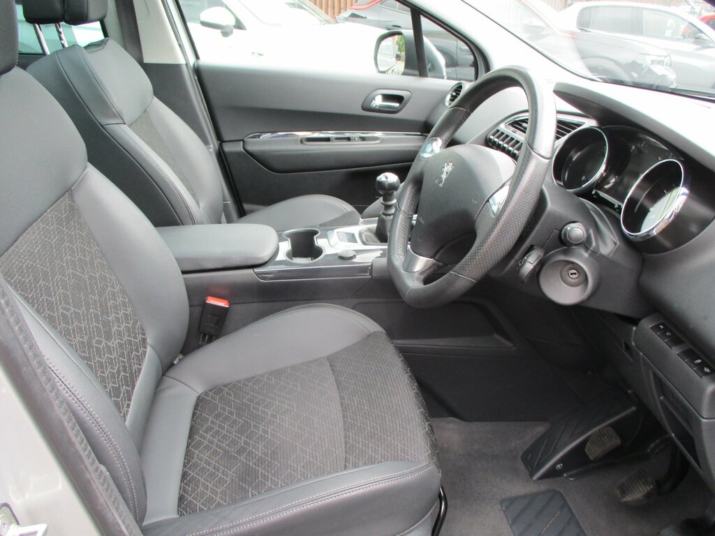 Peugeot 3008 1.6 Bluehdi Allure Suv Euro 6 S Silver #2