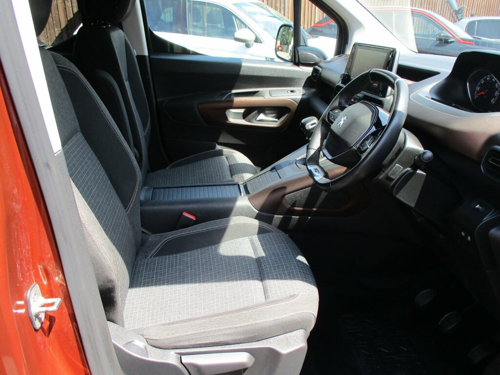 Peugeot Rifter 1.5 Bluehdi Gt Standard Mpv Euro Brown #2