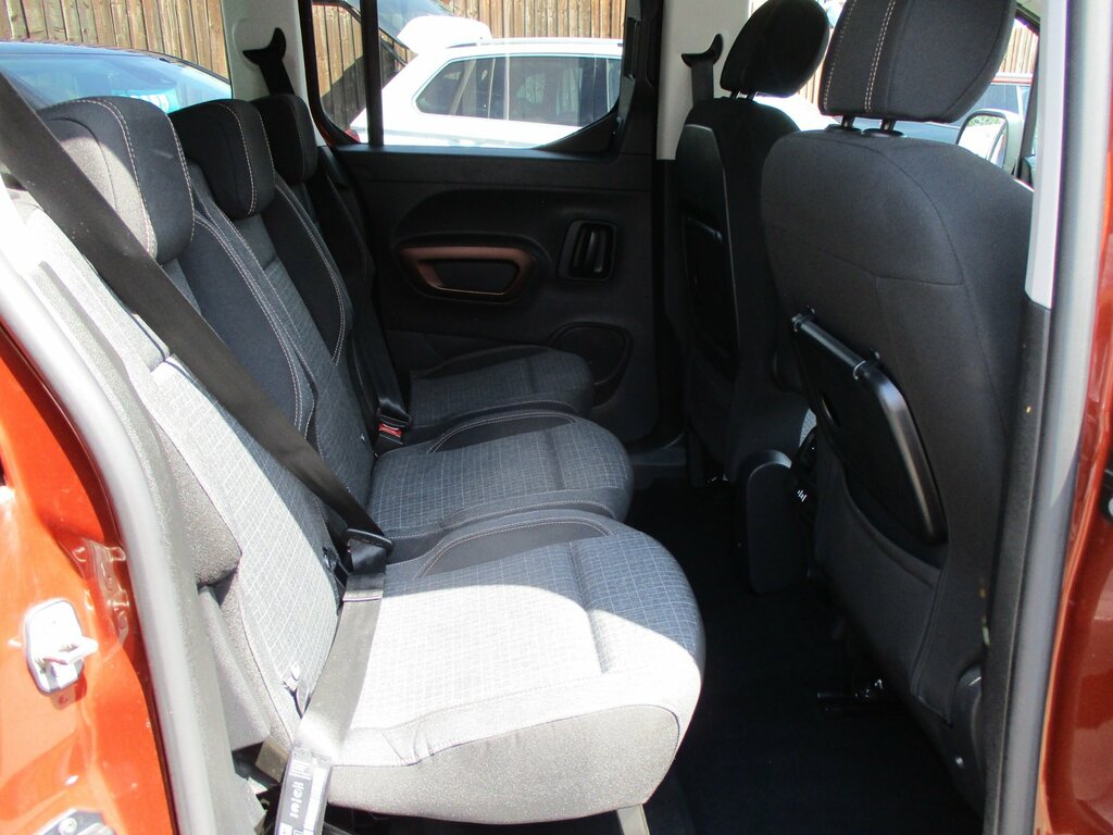 Peugeot Rifter 1.5 Bluehdi Gt Standard Mpv Euro Brown #5