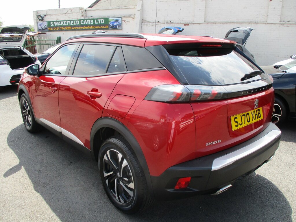 Peugeot 2008 1.2 Puretech Allure Premium Suv Eat Eur Red #5