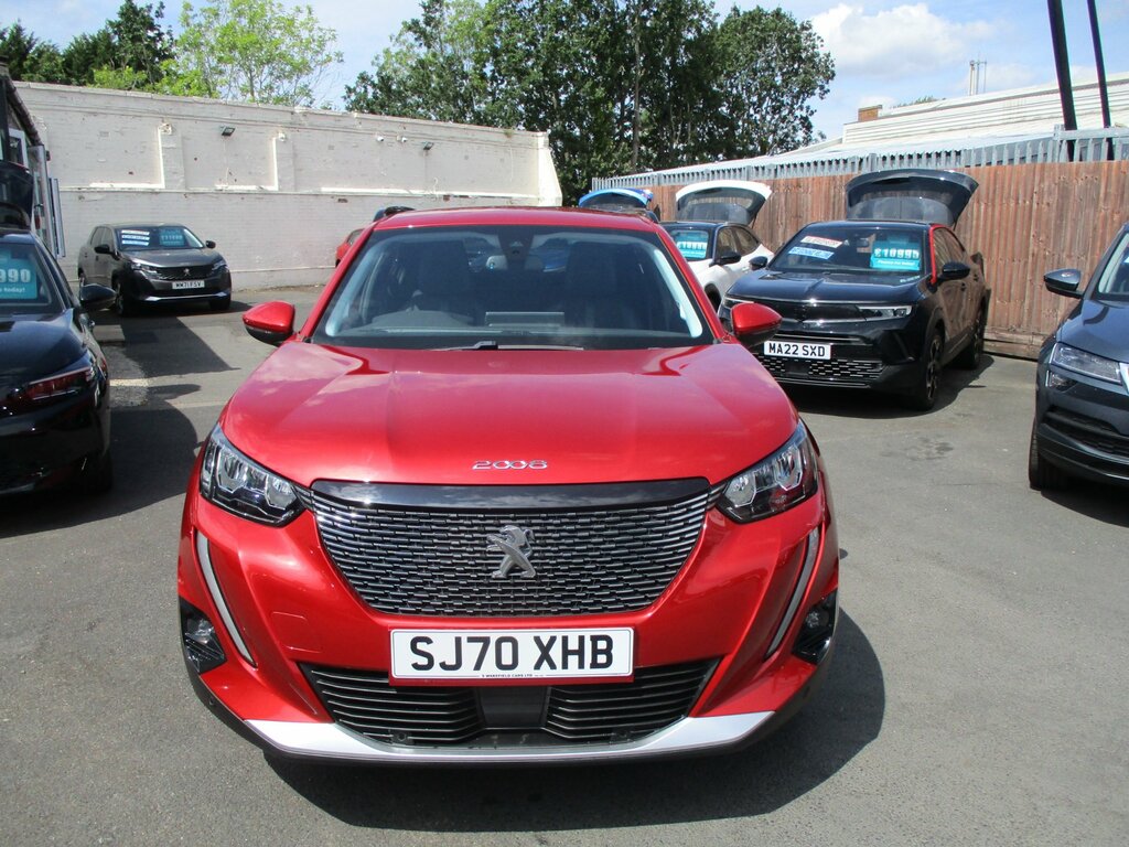 Peugeot 2008 1.2 Puretech Allure Premium Suv Eat Eur Red #2