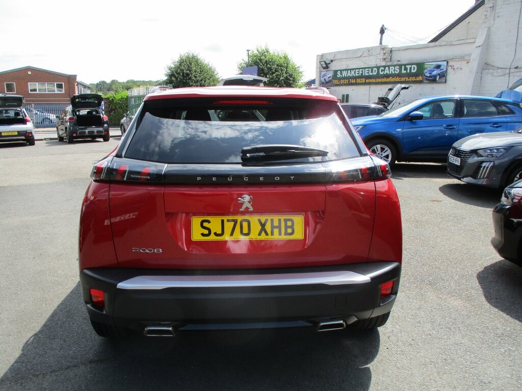 Peugeot 2008 1.2 Puretech Allure Premium Suv Eat Eur Red #6