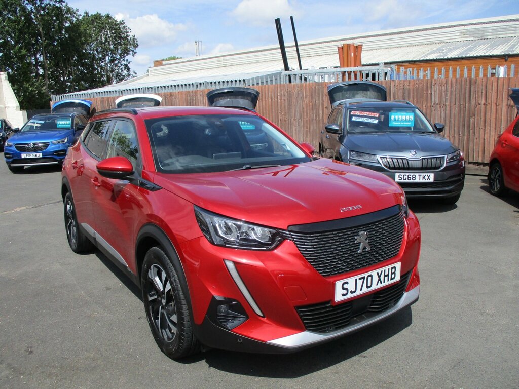 Peugeot 2008 1.2 Puretech Allure Premium Suv Eat Eur Red