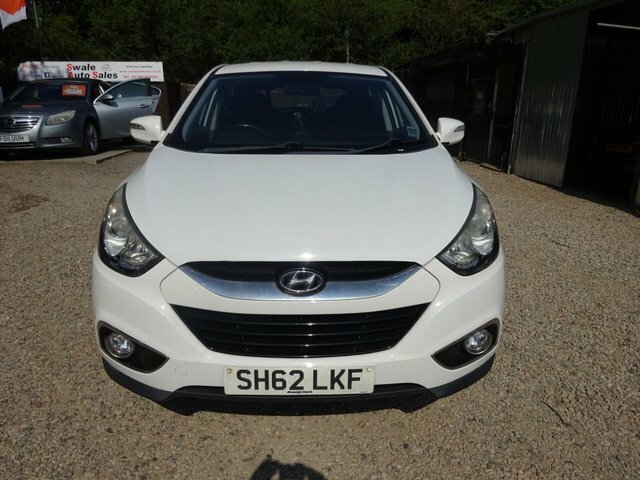 Hyundai Ix35 1.6 Gdi Style Suv White #4