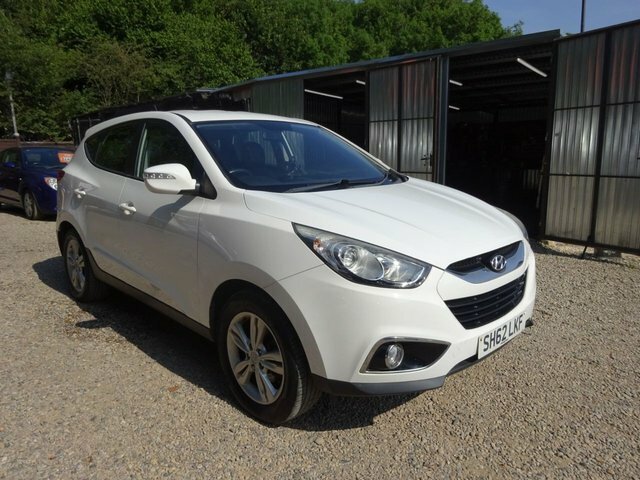 Hyundai Ix35 1.6 Gdi Style Suv White #3