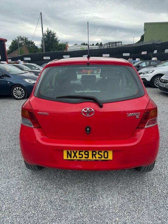 Toyota Yaris 1.0 Vvt-i T2 Hatchback Red #6