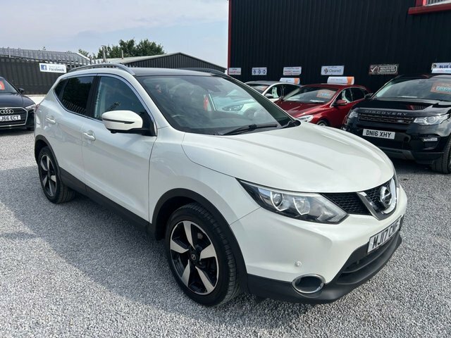Nissan Qashqai 1.5 Dci N-connecta Suv White #2