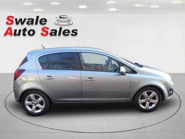 Vauxhall Corsa 1.2 16V Sxi Hatchback DA61LYV Silver #2