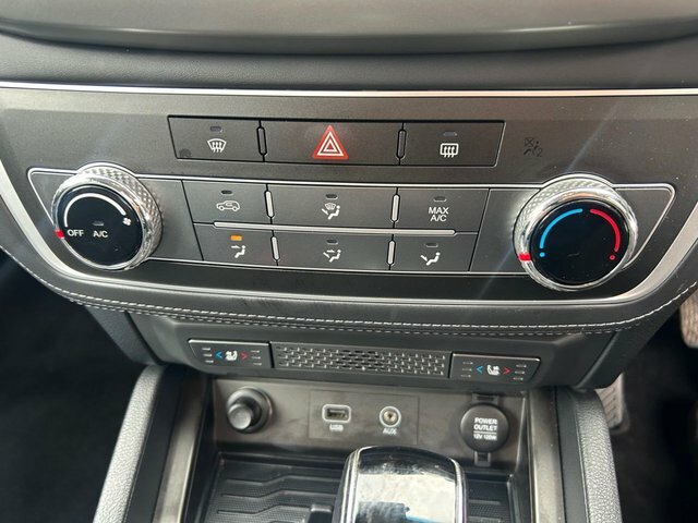 SsangYong Musso Musso Ex Red #25