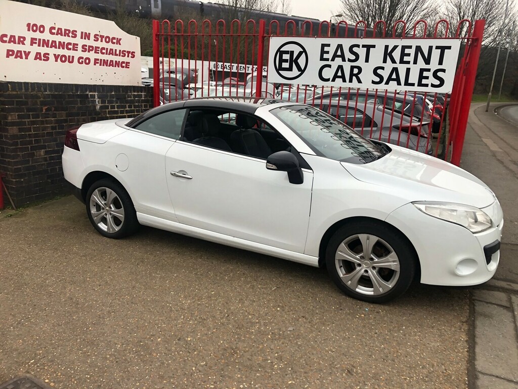 Renault Megane 1.9 Dci 130 Dynamique Tomtom White #4