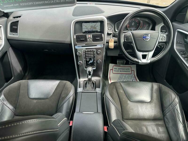 Volvo XC60 2.4 D5 R-design Nav KU65YSH White #5