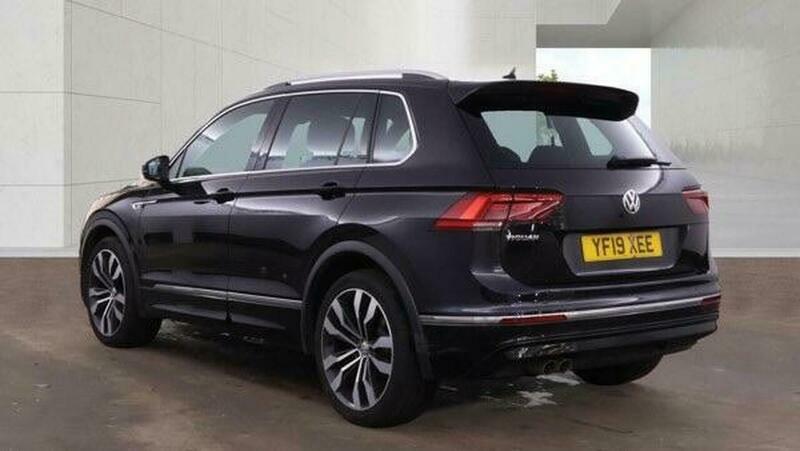 Volkswagen Tiguan 2.0 Tdi R-line Dsg YF19XEE Black #3