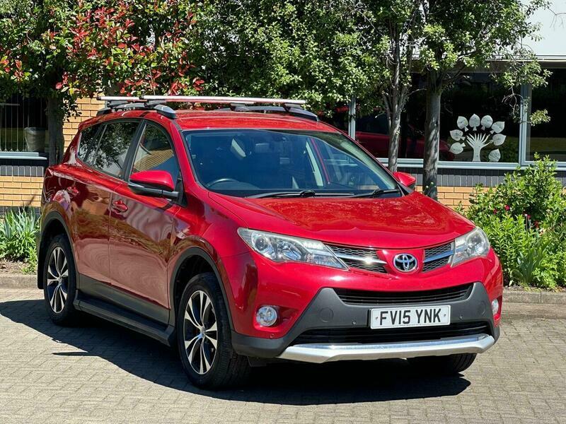 Toyota Rav 4 2.2 D-4d Invincible 4Wd Red