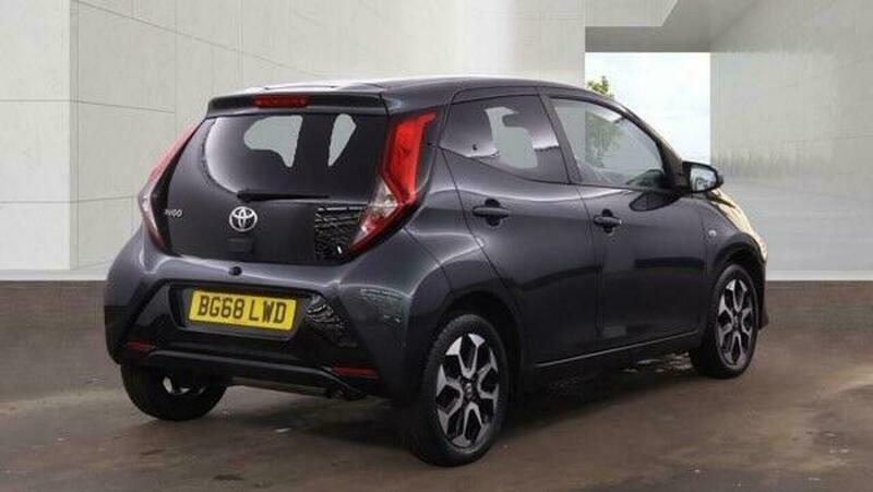 Toyota Aygo 1.0 Vvt-i X-plore Euro Grey #4